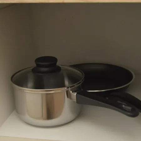 Romantic Apt-great Location- Center-free Parking-self Check-in- Old Town 20 Min