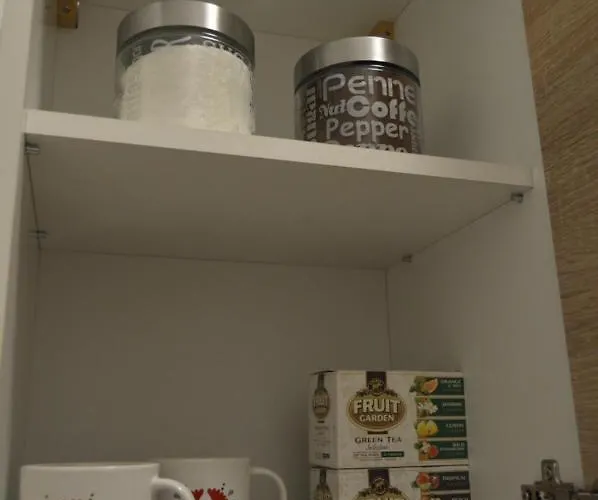 Romantic Studio-great Location- Center-free Parking-self Check-in- Old Town 20 Min דירה ריגה