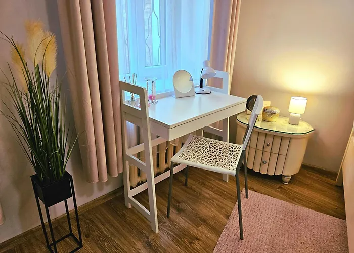 Romantic Studio-great Location- Center-free Parking-self Check-in- Old Town 20 Min