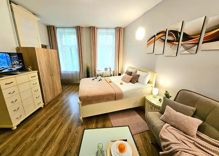 Romantic Studio-great Location- Center-free Parking-self Check-in- Old Town 20 Min Riga