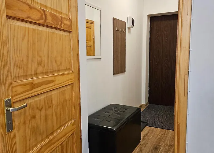 Dzīvoklis Romantic Studio-great Location- Center-free Parking-self Check-in- Old Town 20 Min Riga